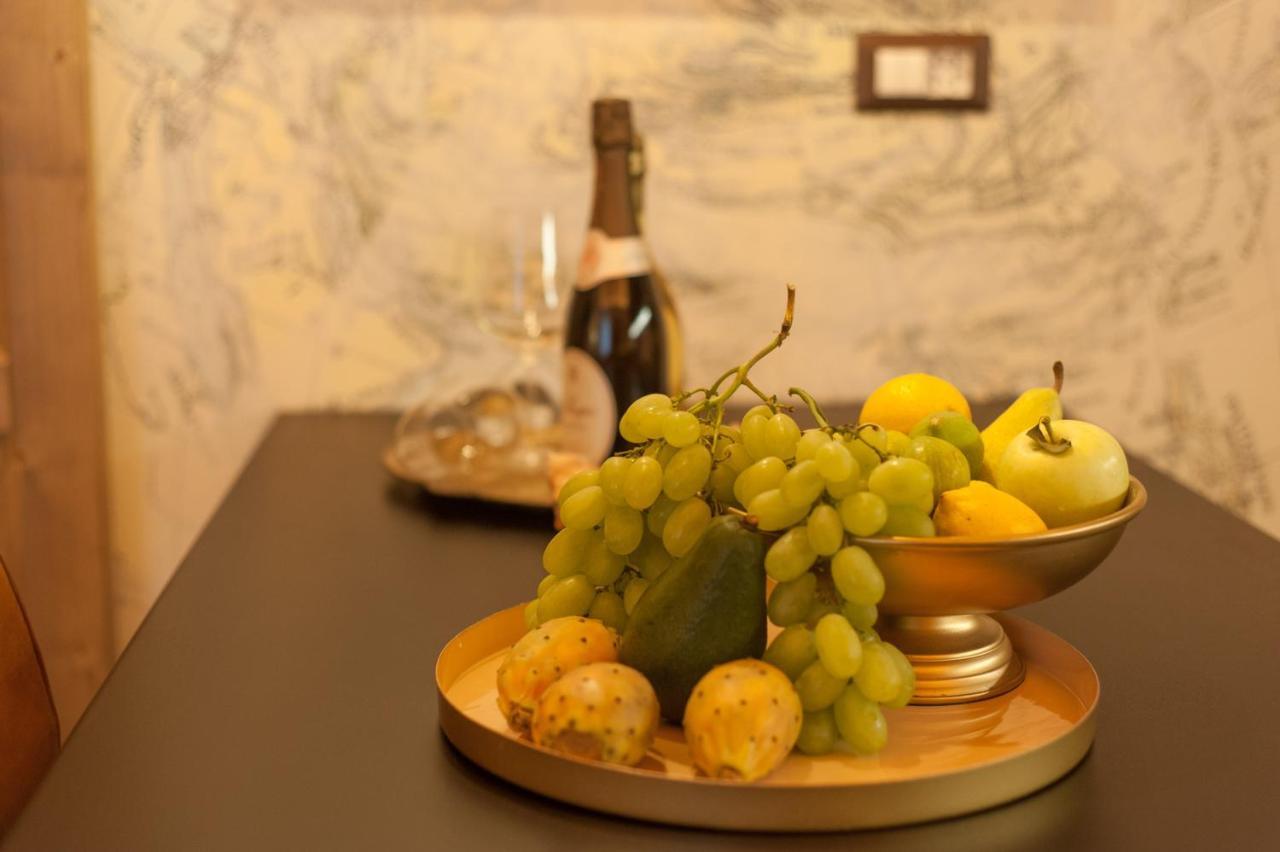 In Rada Bed and Breakfast Trani Εξωτερικό φωτογραφία
